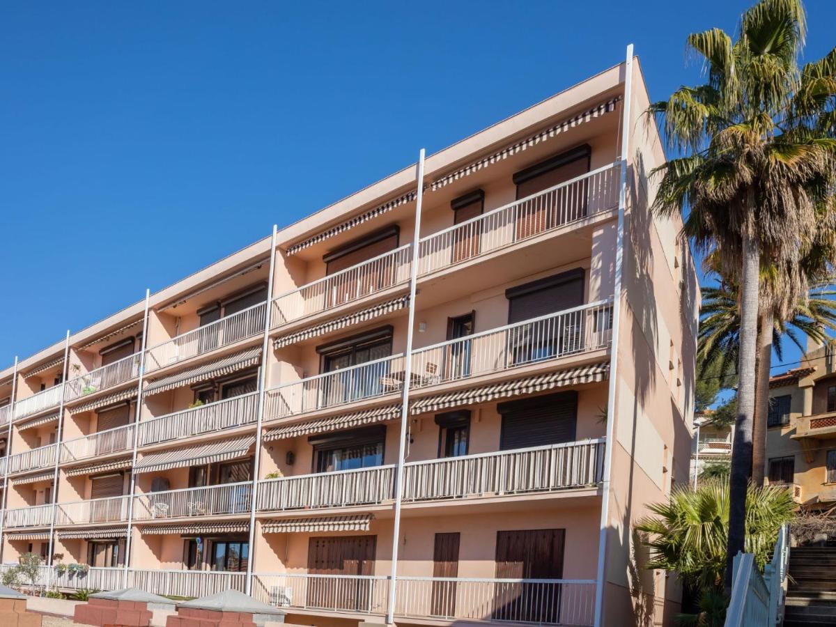 Apartment Les Pins Dorés-1 Sainte-Maxime Exterior foto